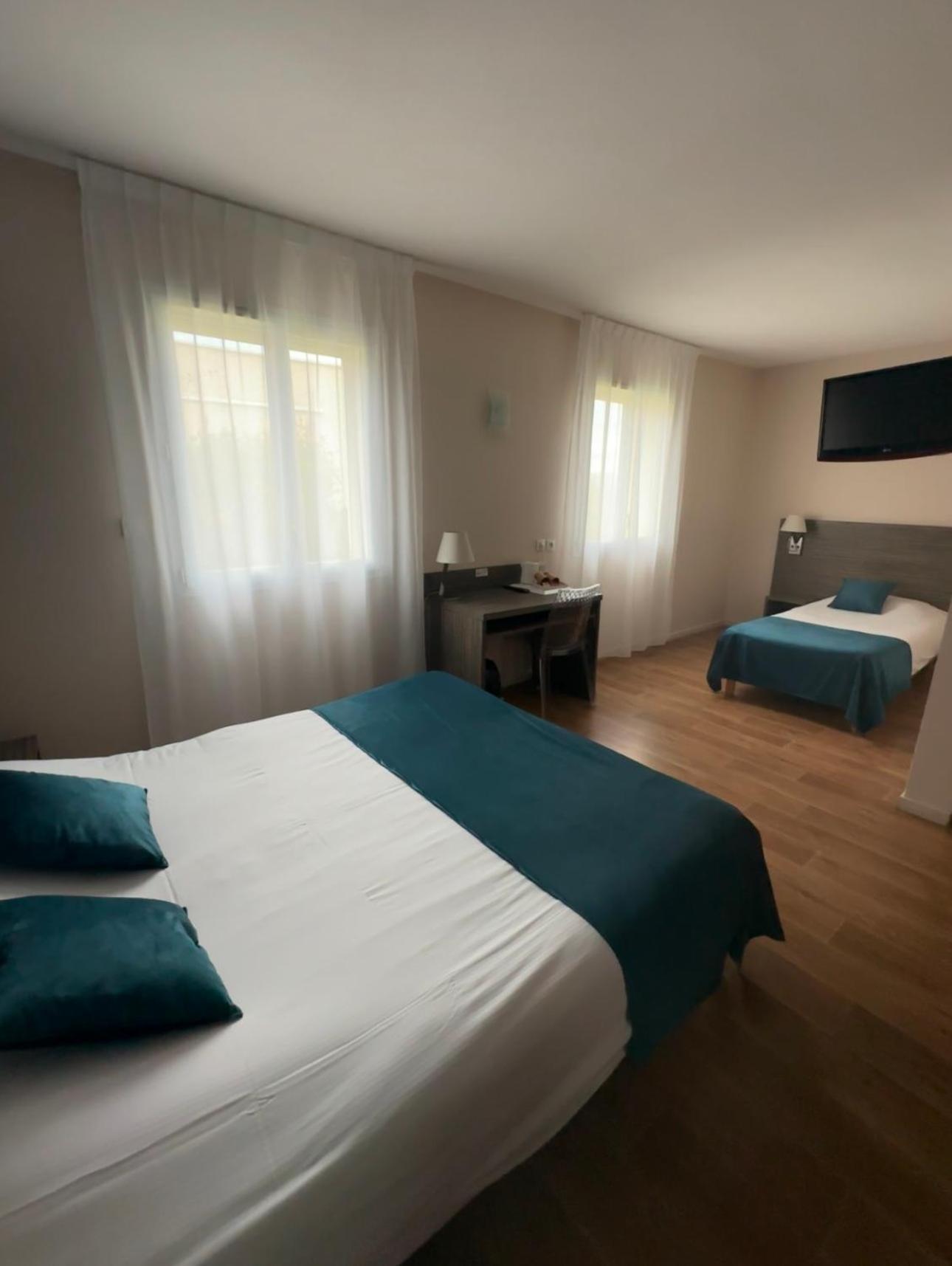 Hotel Caiman Pierrelatte Eksteriør billede