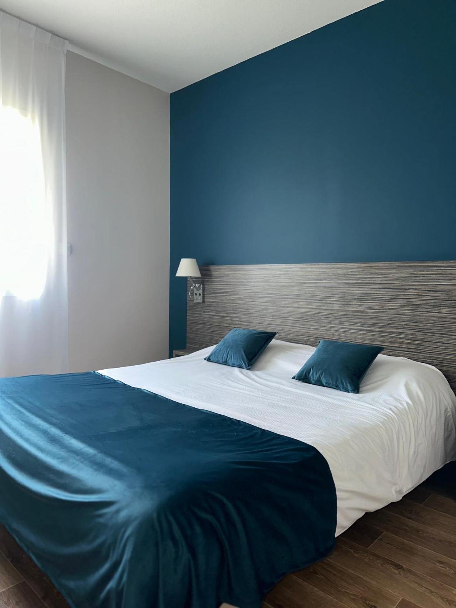 Hotel Caiman Pierrelatte Eksteriør billede